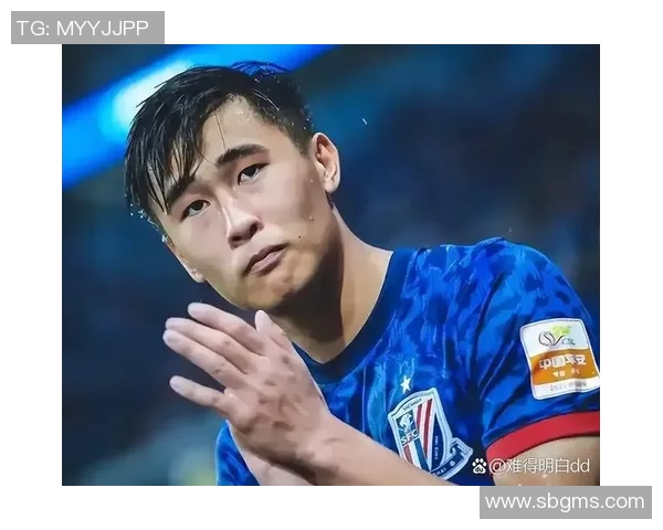 足球巨星常见受伤方式盘点与运动场上高发伤病解析 足球巨星常见受伤方式盘点与运动场上高发伤病解析