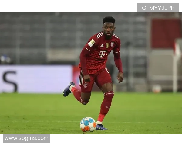 足球球星穿着7号球衣展现独特风采瞬间集锦 足球球星穿着7号球衣展现独特风采瞬间集锦